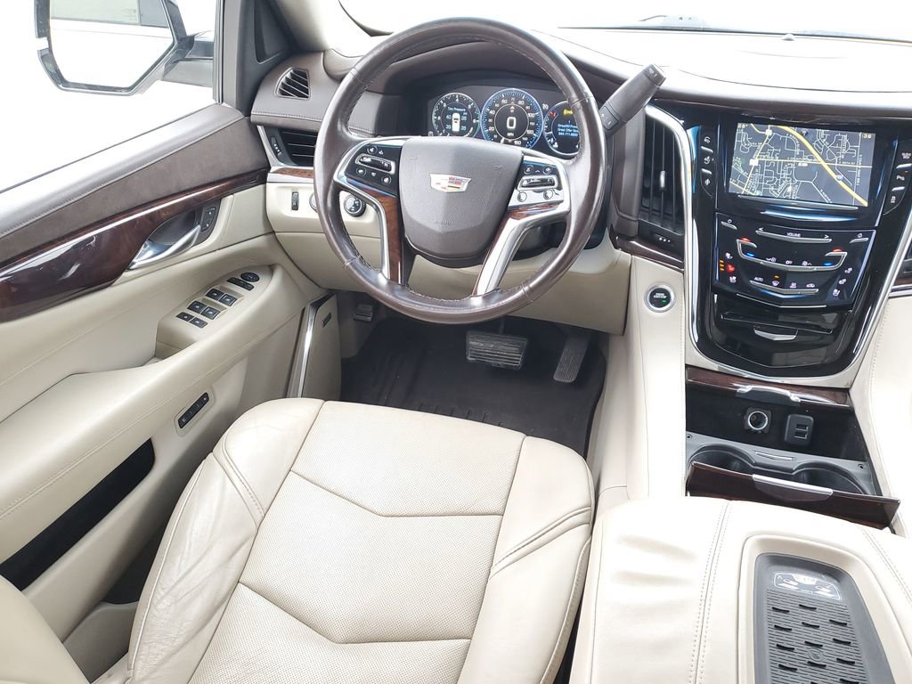 Used 2015 Cadillac Escalade ESV 4WD image 14