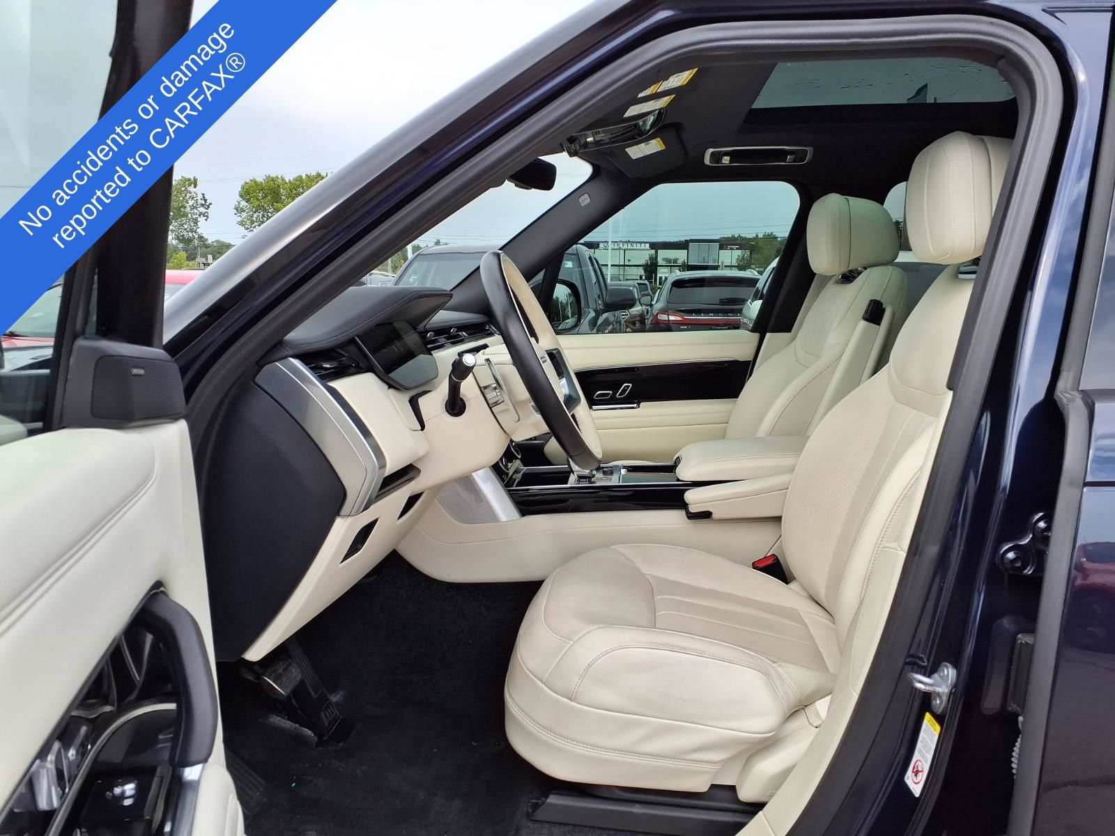 Used 2023 Land Rover Range Rover SE AWD/4WD image 19