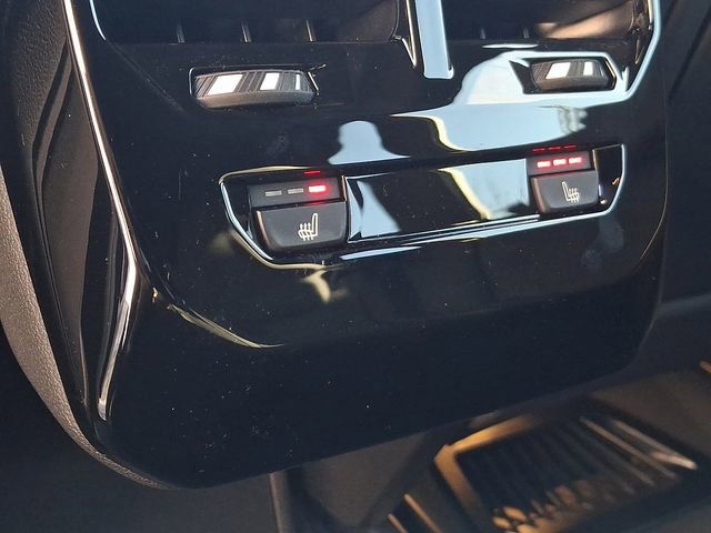 New 2026 BMW iX xDrive45 w/ Premium Package image 10