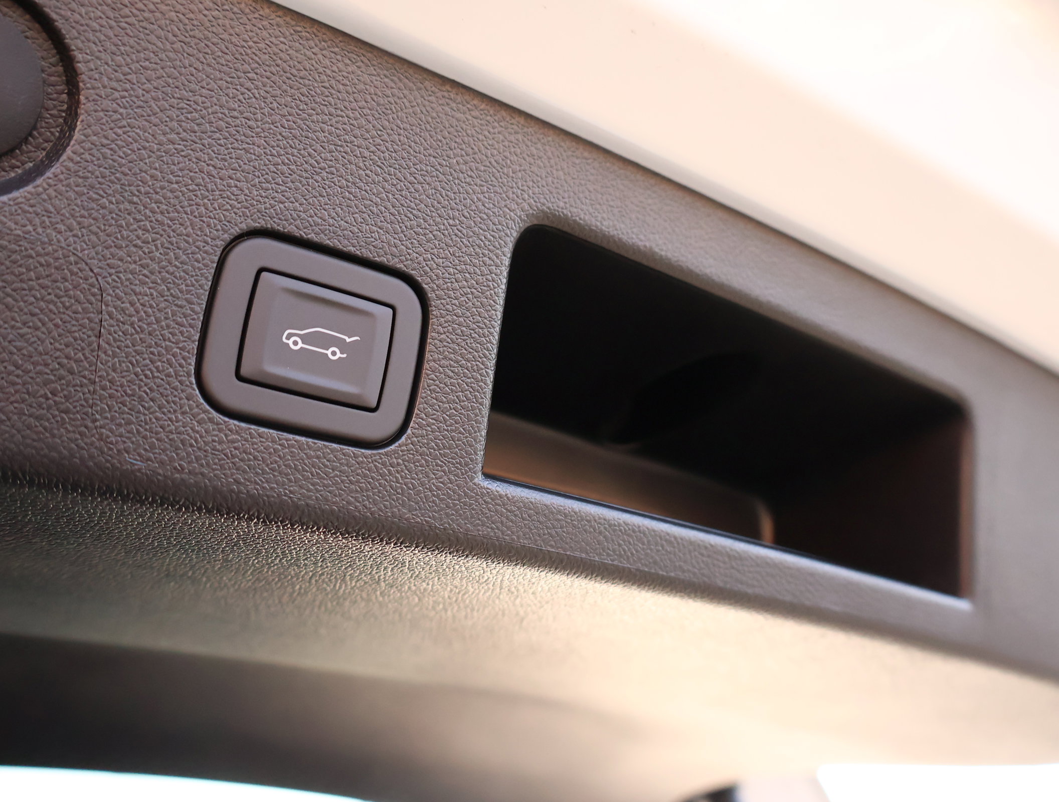 New 2026 Chevrolet Equinox LT w/ Convenience Package II image 23