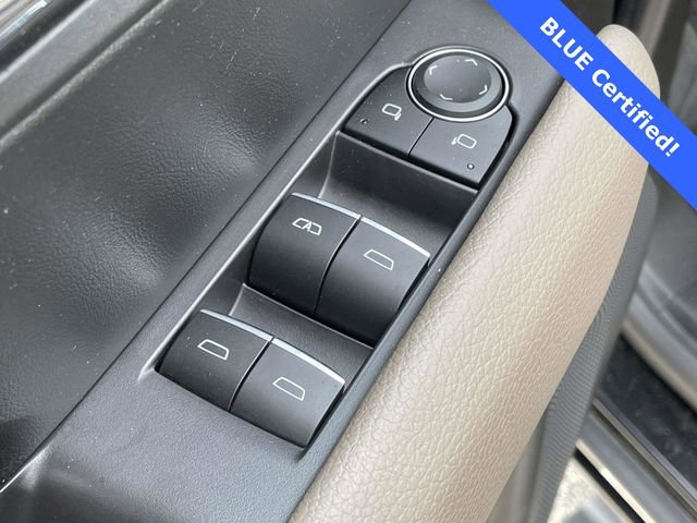 Used 2023 GMC Canyon Denali image 15