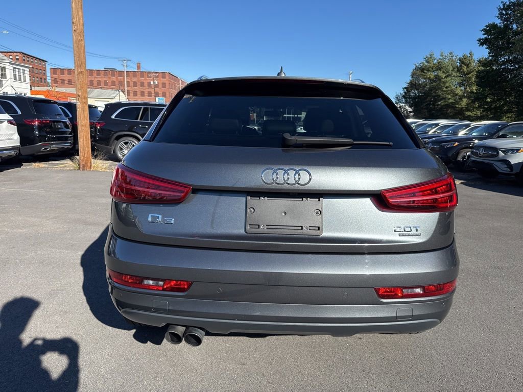Used 2018 Audi Q3 2.0T Premium Plus w/ Premium Plus Package image 6