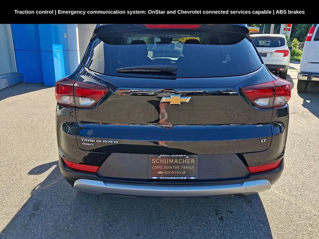 Used 2023 Chevrolet TrailBlazer LT AWD/4WD image 8