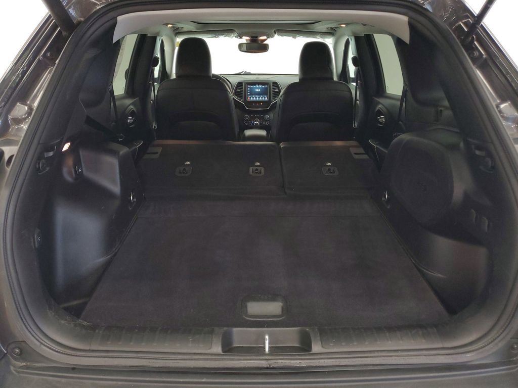 Used 2021 Jeep Cherokee Latitude Lux w/ Sun & Sound Group image 25