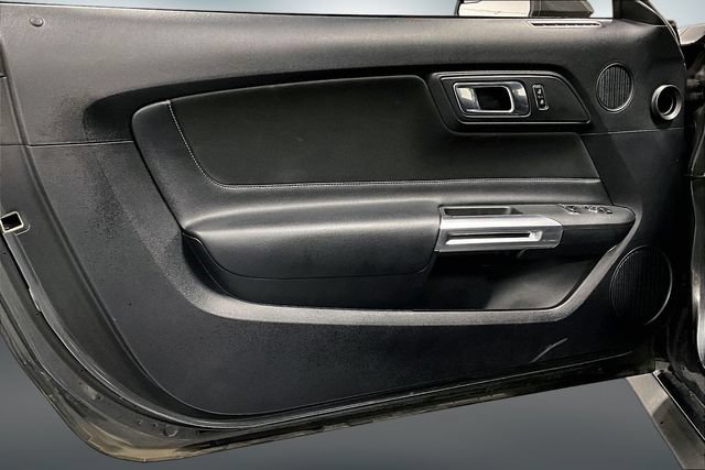 Used 2018 Ford Mustang Coupe w/ Equipment Group 101A RWD image 16