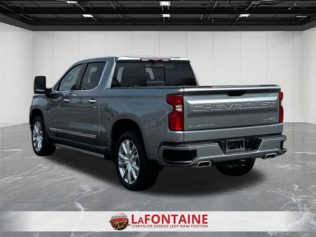 Used 2023 Chevrolet Silverado 1500 High Country w/ Technology Package AWD/4WD image 3