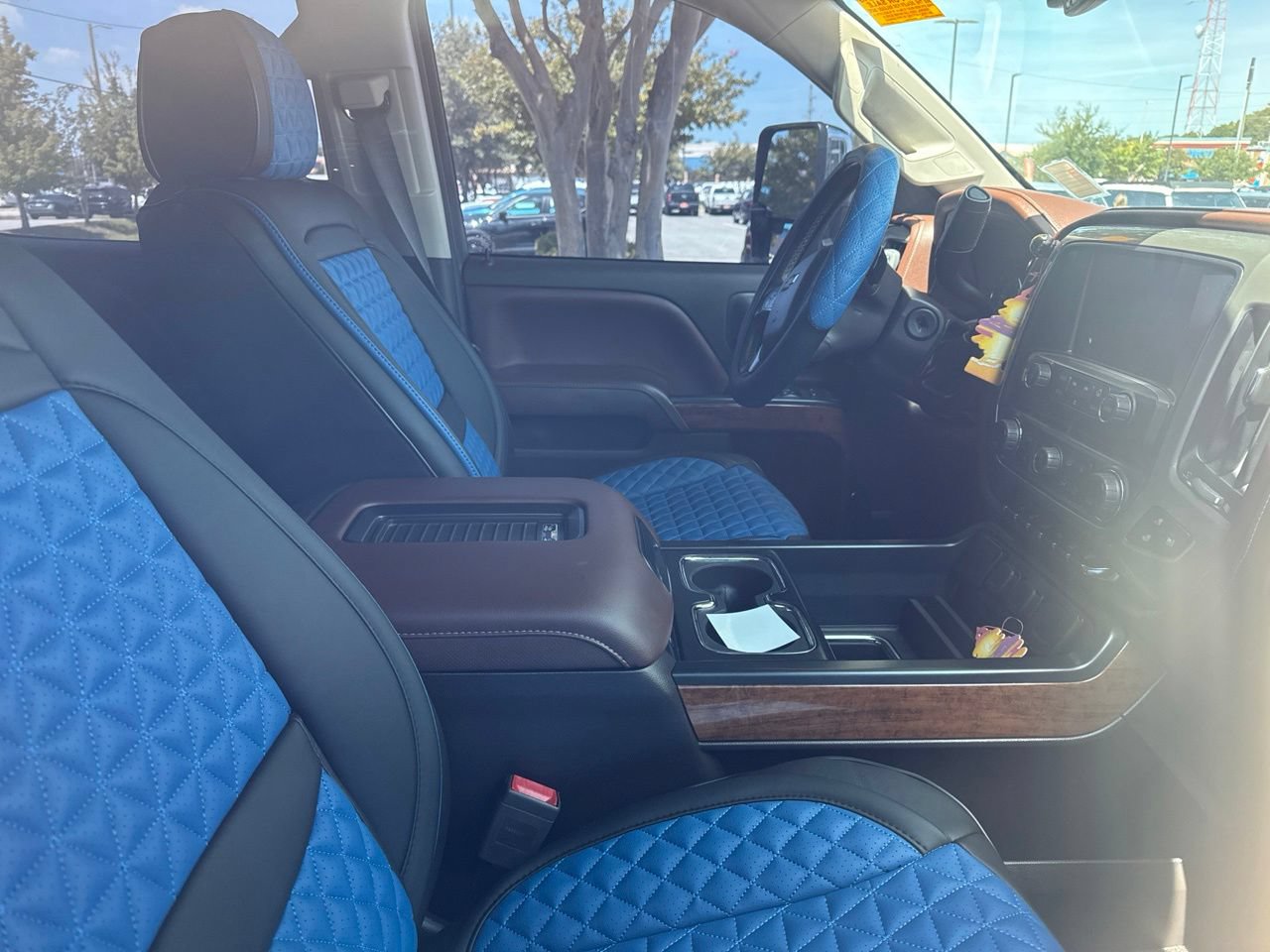 Used 2019 Chevrolet Silverado 3500 High Country w/ Duramax Plus Package AWD/4WD image 9