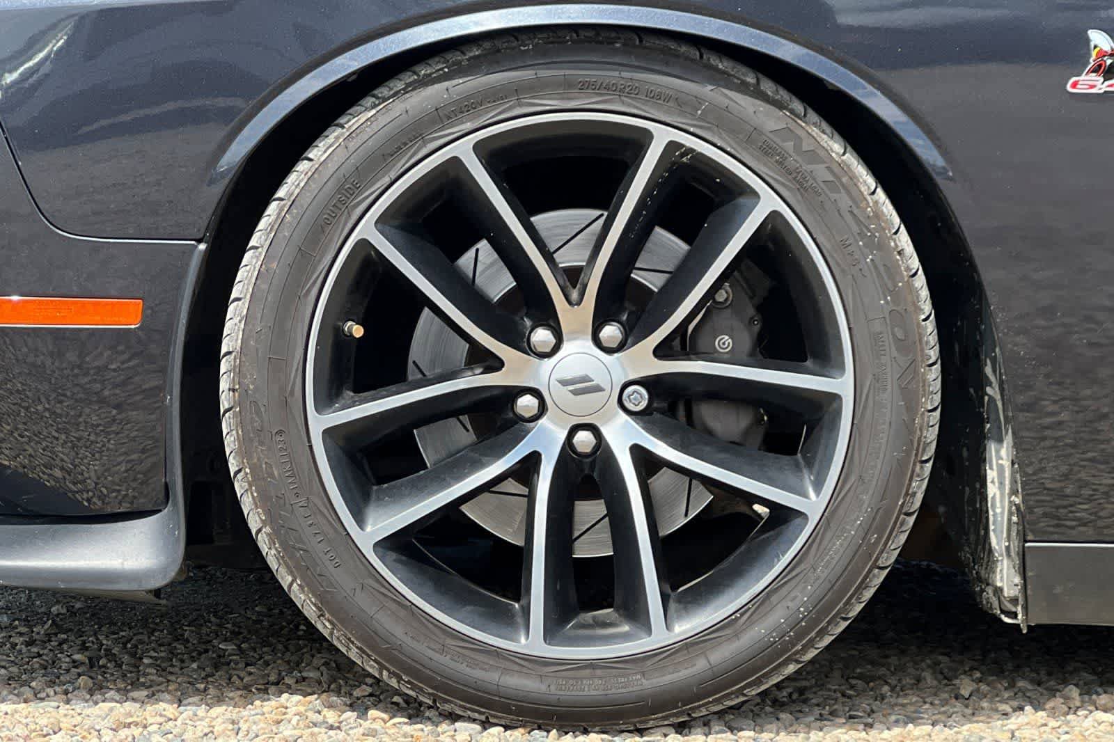 Used 2017 Dodge Challenger R/T Scat Pack RWD image 12