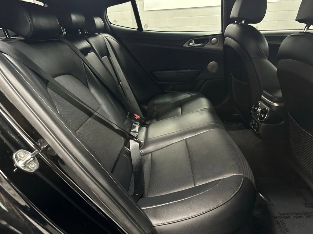 Used 2020 Kia Stinger GT1 AWD/4WD image 21