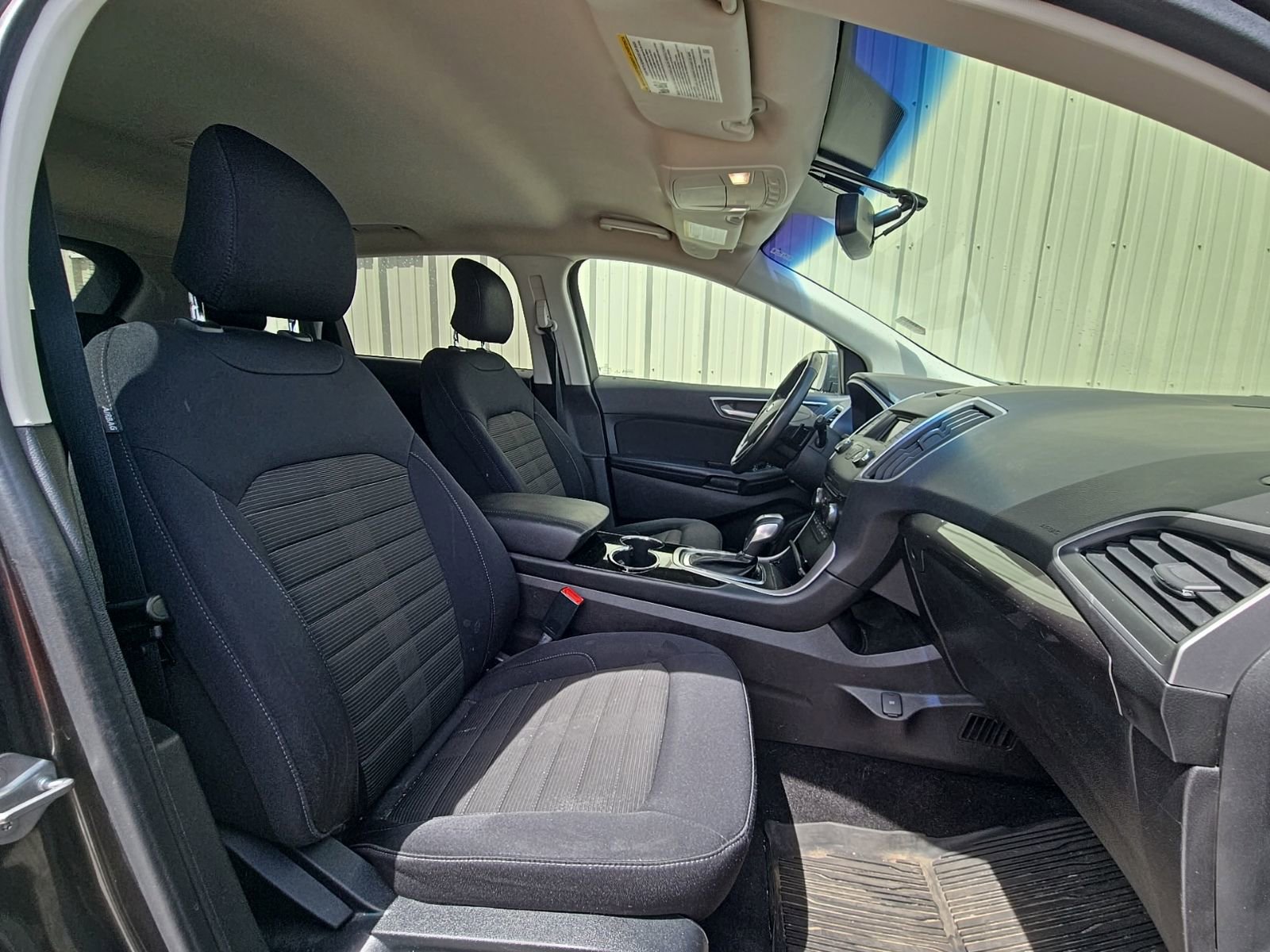 Used 2017 Ford Edge SEL AWD/4WD image 9