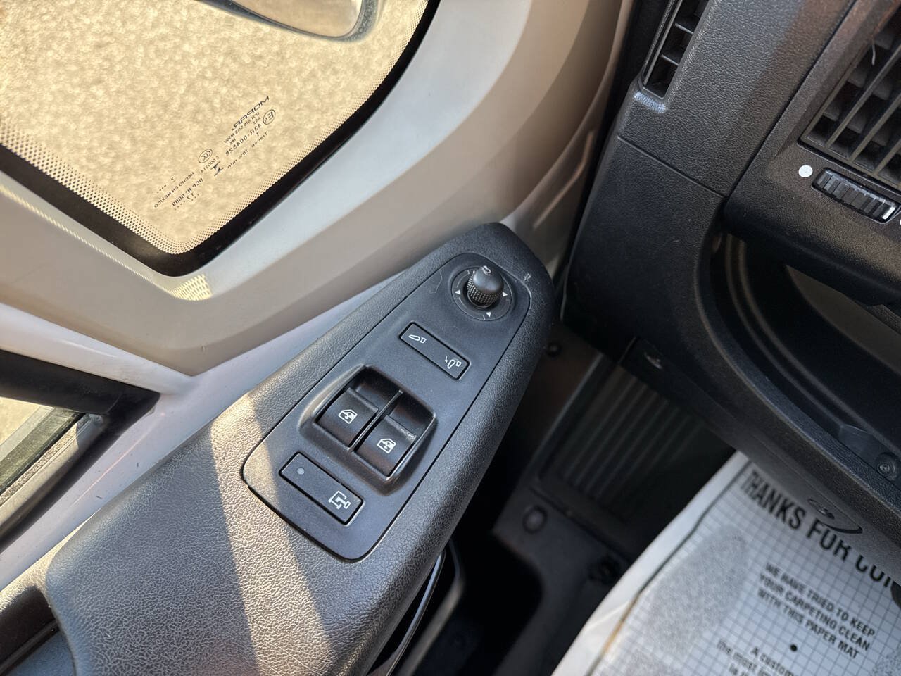 Used 2018 RAM ProMaster 2500 w/ Interior Convenience Group FWD image 8
