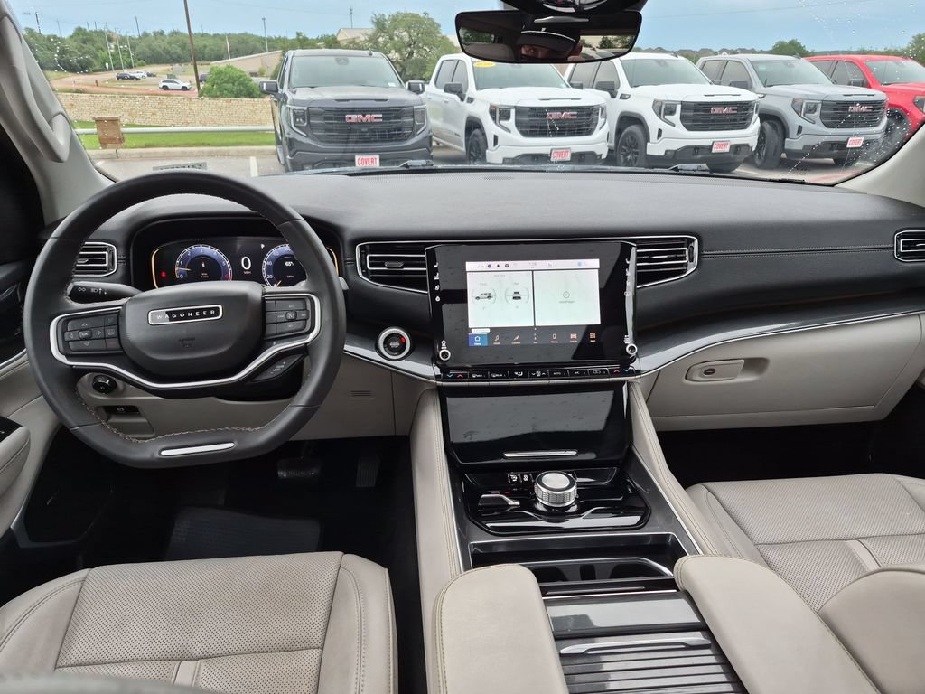 Used 2022 Jeep Wagoneer Series I w/ Premium Group I AWD/4WD image 33