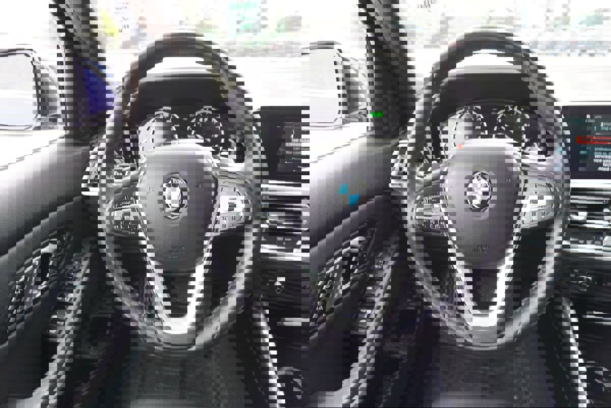 Used 2019 BMW 330i Sedan RWD image 19