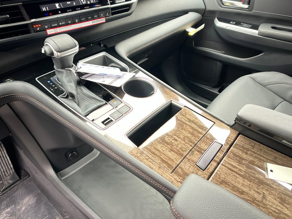 New 2026 Toyota Sienna Platinum image 20