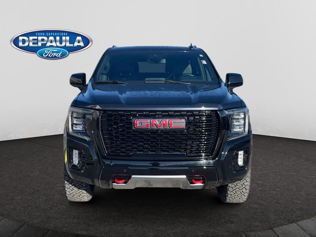Used 2023 GMC Yukon AT4 w/ AT4 Premium Package AWD/4WD image 10
