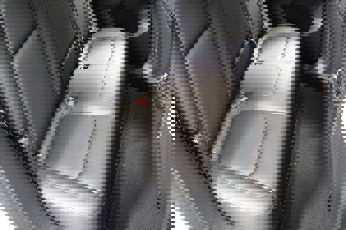 Used 2020 Tesla Model Y Performance image 28