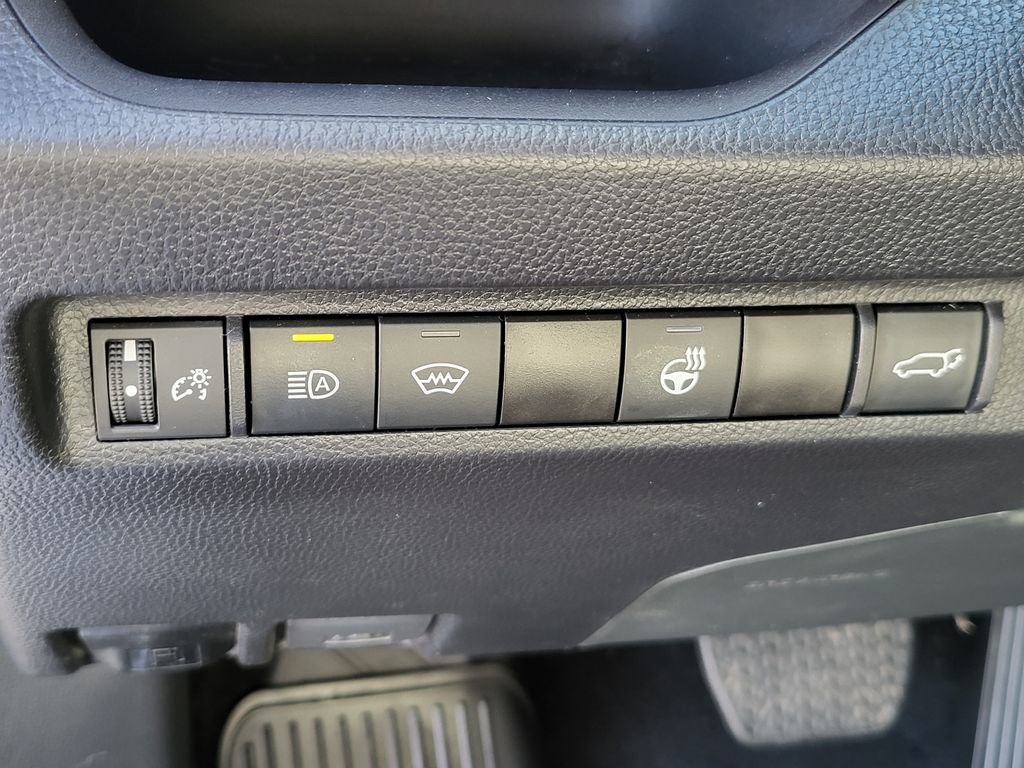 Used 2024 Toyota RAV4 XLE image 20