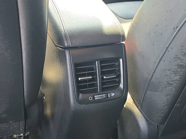 Used 2020 Kia Niro EX FWD image 26