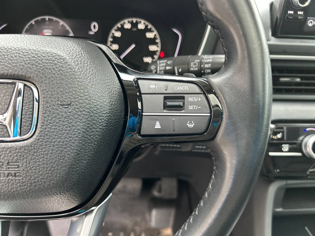 Used 2023 Honda Pilot Touring image 24