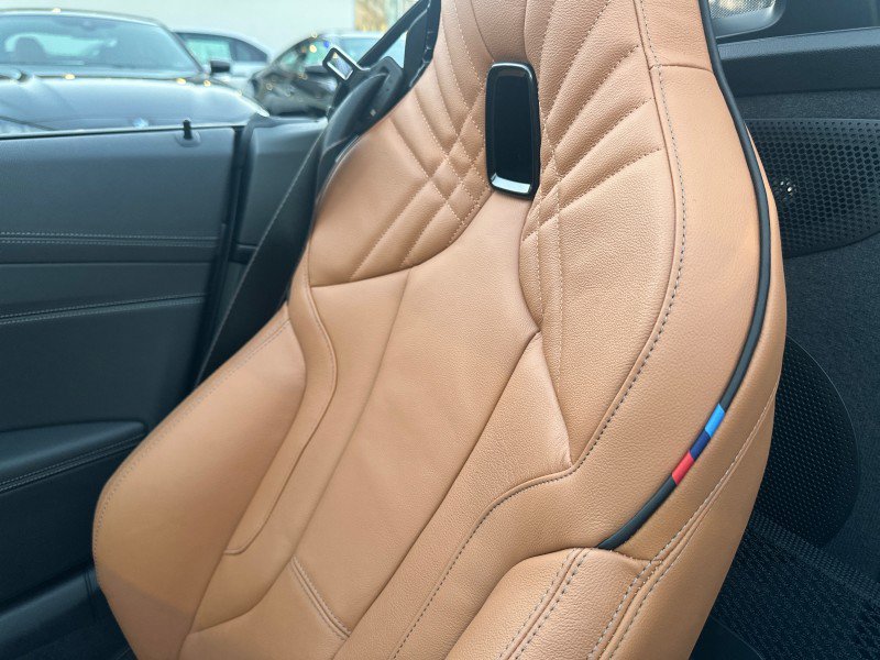 Used 2026 BMW Z4 M40i w/ Premium Package image 25