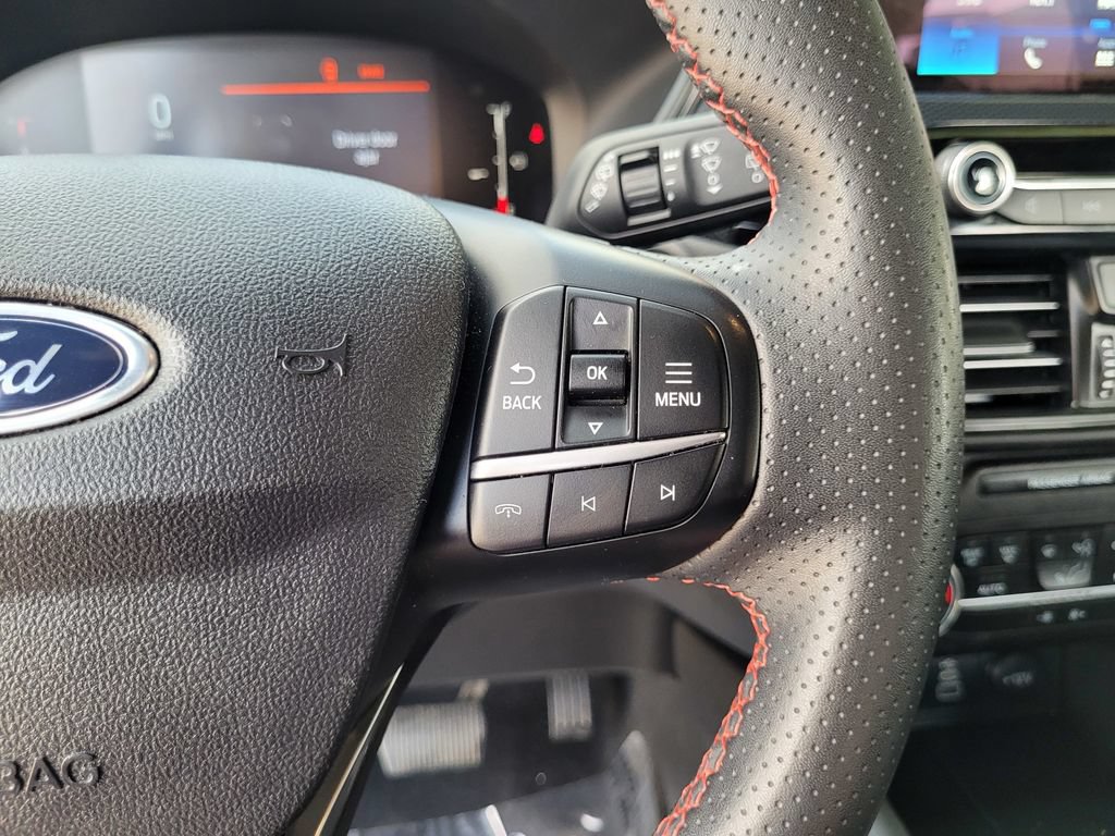 Used 2025 Ford Escape ST-Line FWD image 26