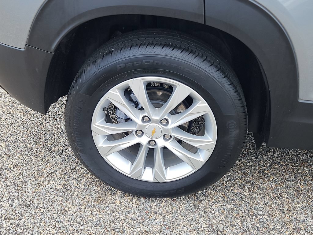 Certified 2023 Chevrolet TrailBlazer LS AWD/4WD image 9