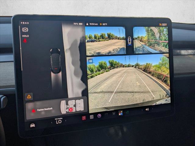 Used 2024 Tesla Model Y Long Range AWD/4WD image 11
