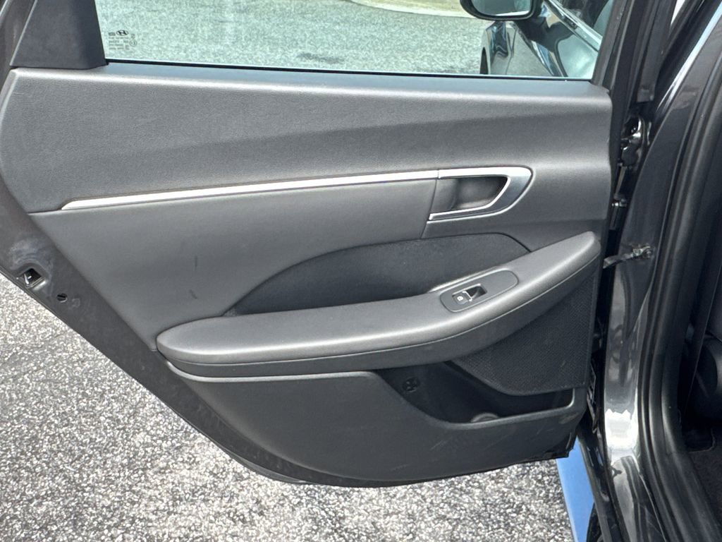 Used 2023 Hyundai Sonata SEL image 16