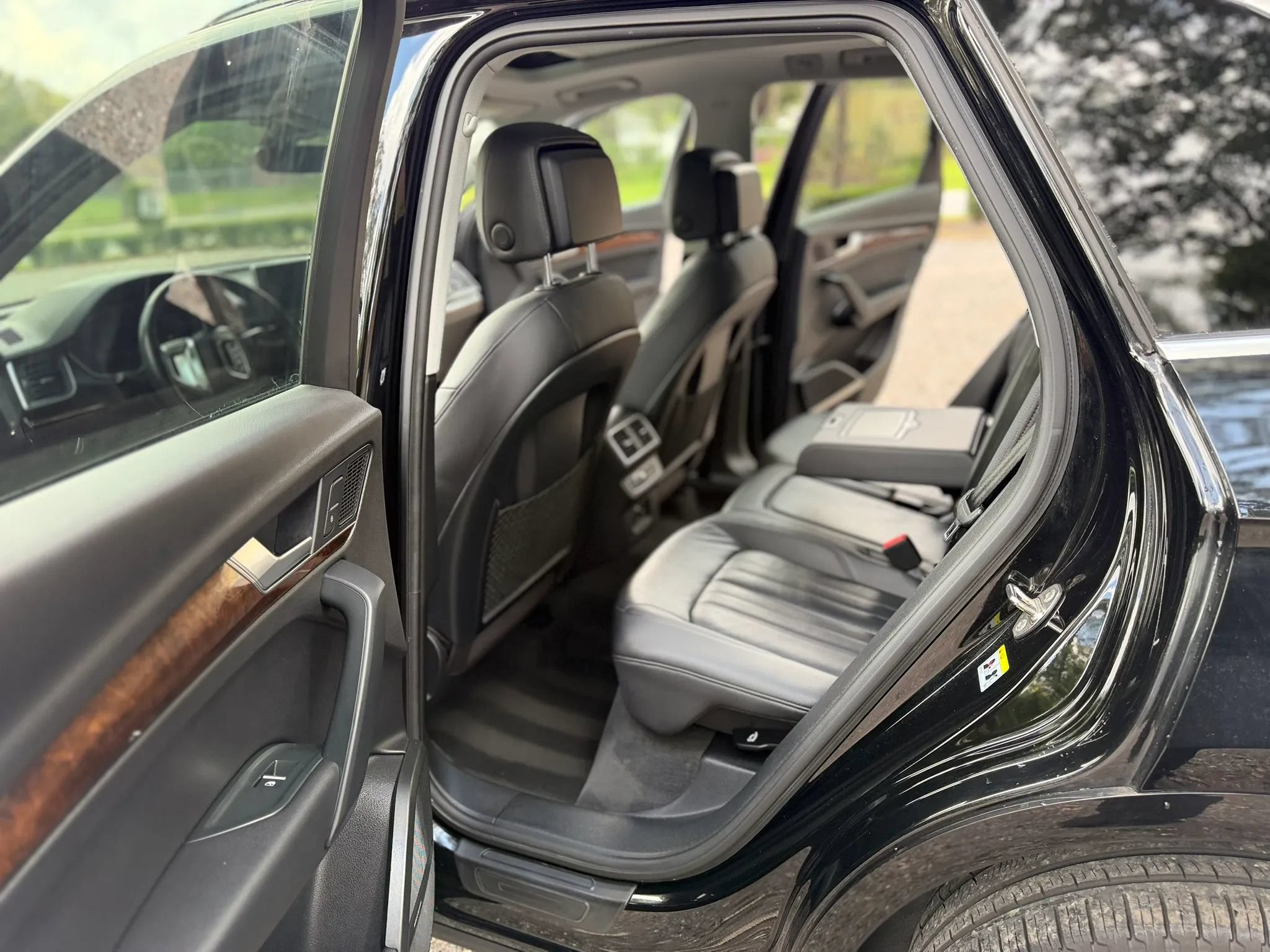 Used 2018 Audi Q5 2.0T Premium Plus w/ Premium Plus Package AWD/4WD image 4
