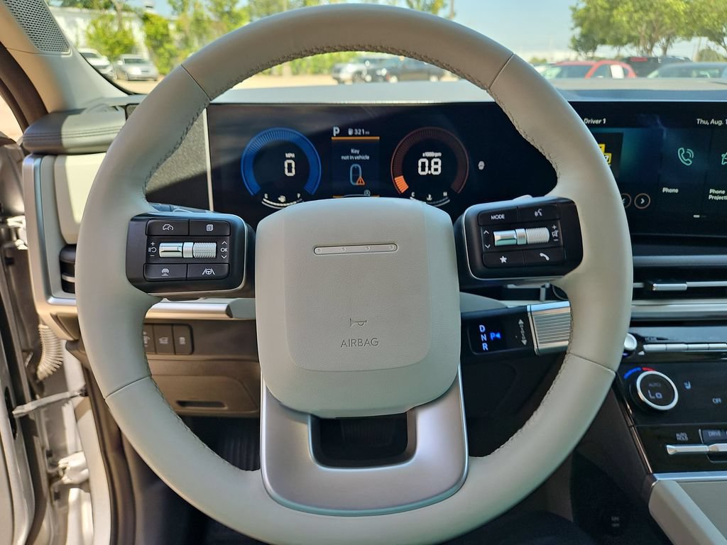 Used 2025 Hyundai Santa Fe SEL FWD image 23