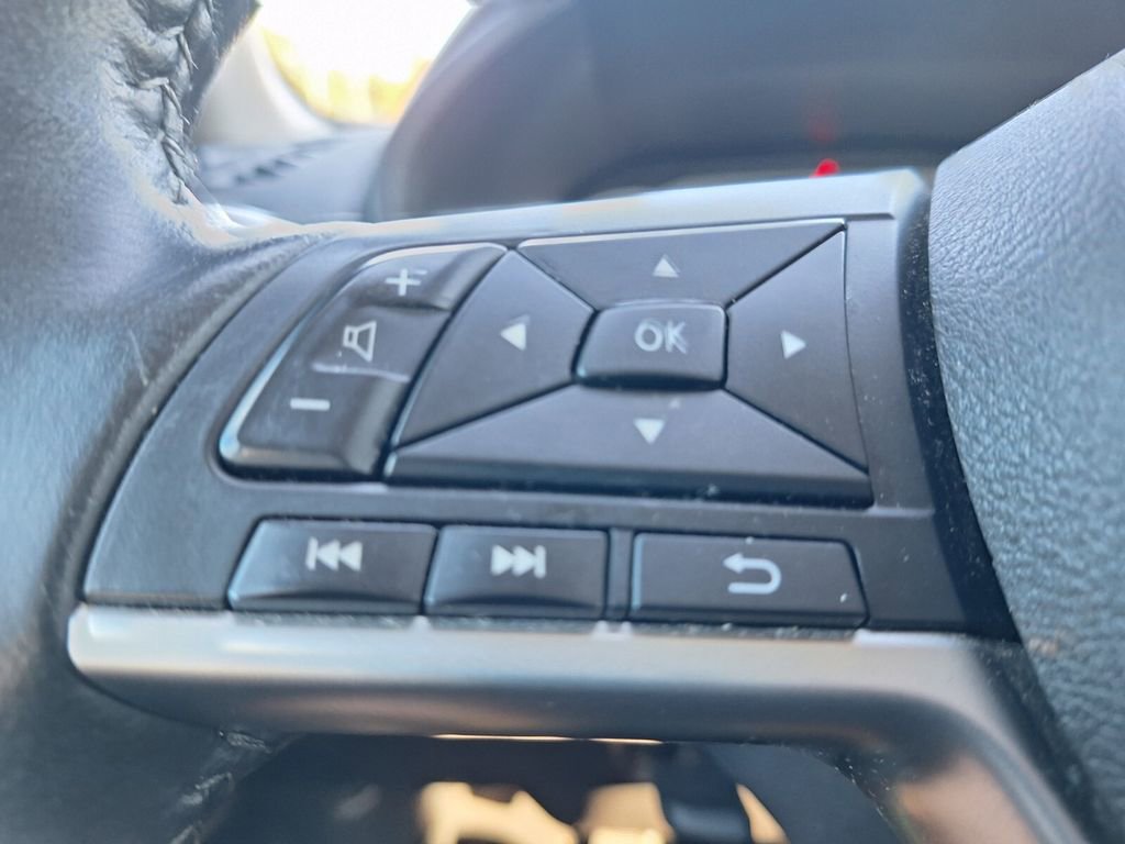 Used 2022 Nissan Sentra SV w/ All-Weather Package image 13