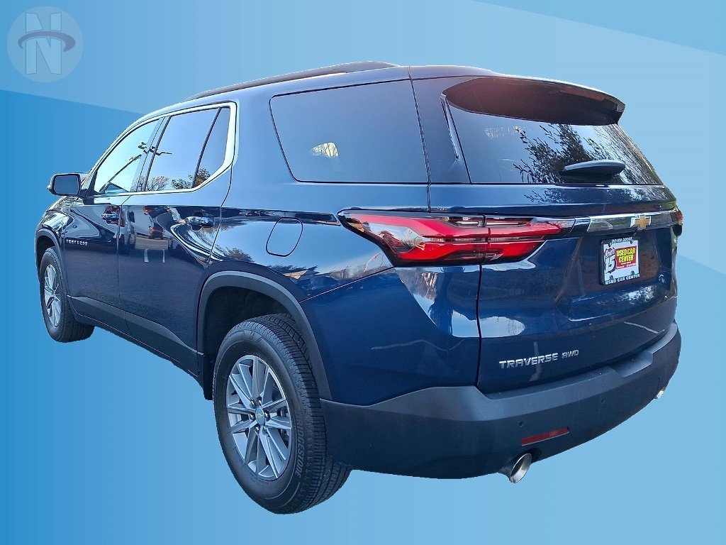 Used 2023 Chevrolet Traverse LT image 11