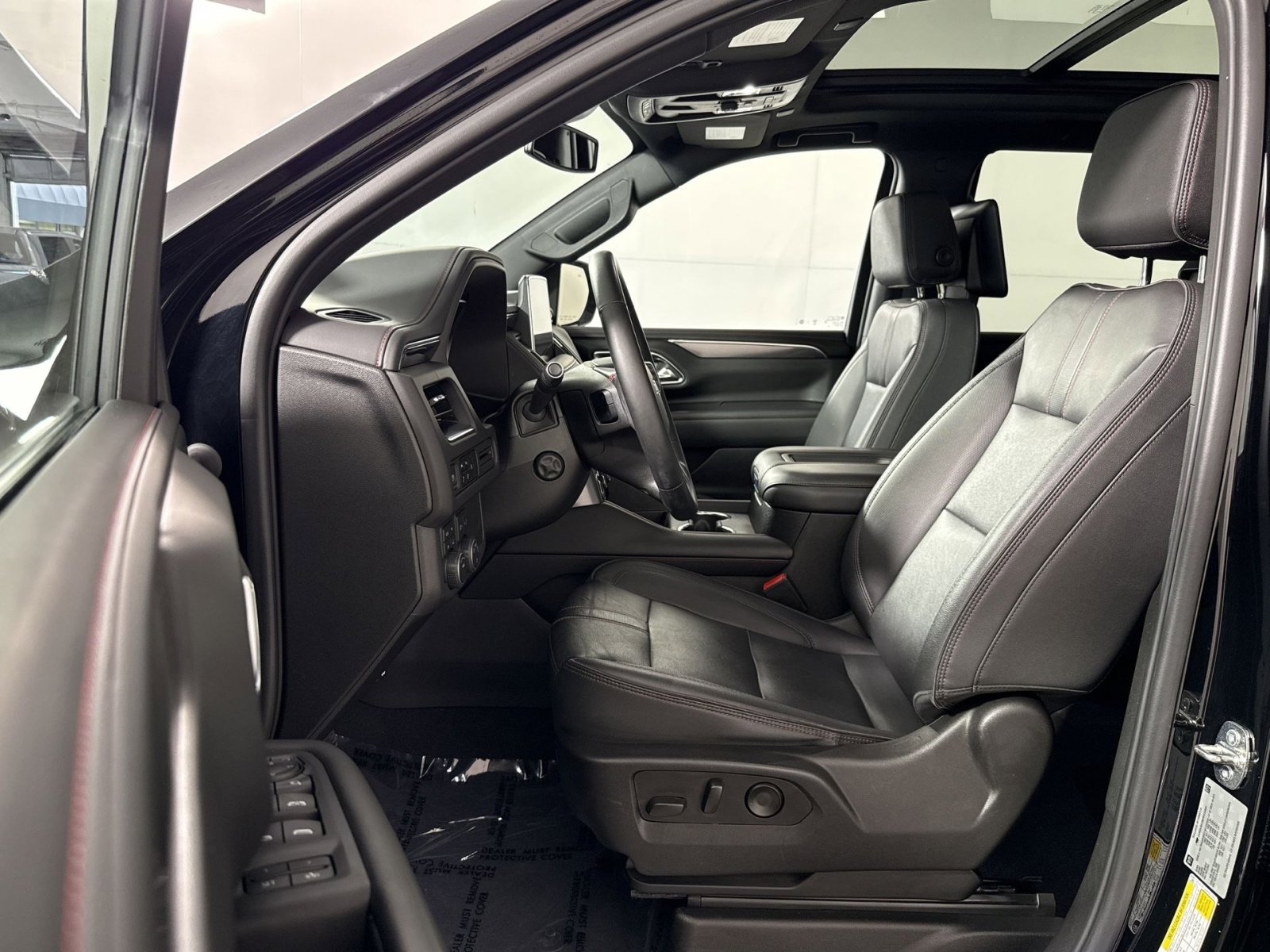 Used 2023 Chevrolet Tahoe RST w/ Luxury Package image 13