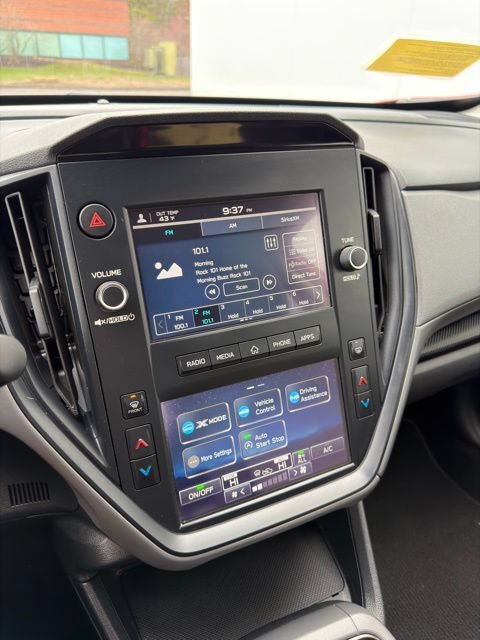 Used 2024 Subaru Crosstrek 2.0i AWD/4WD image 13