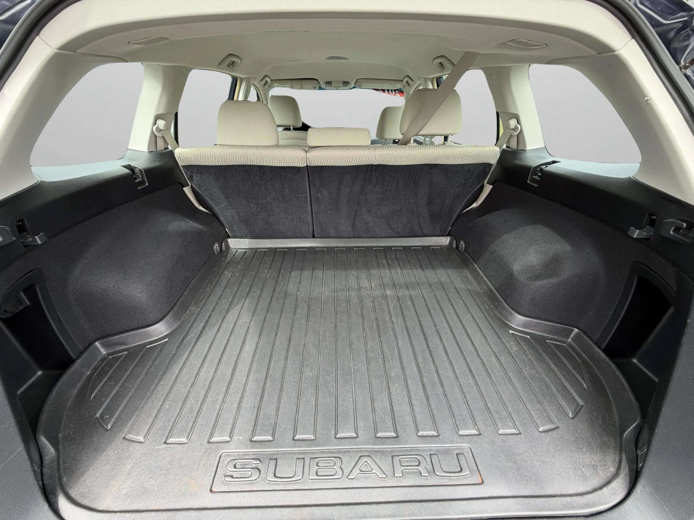 Used 2012 Subaru Outback 2.5i w/ Alloy Wheel Pkg AWD/4WD image 17