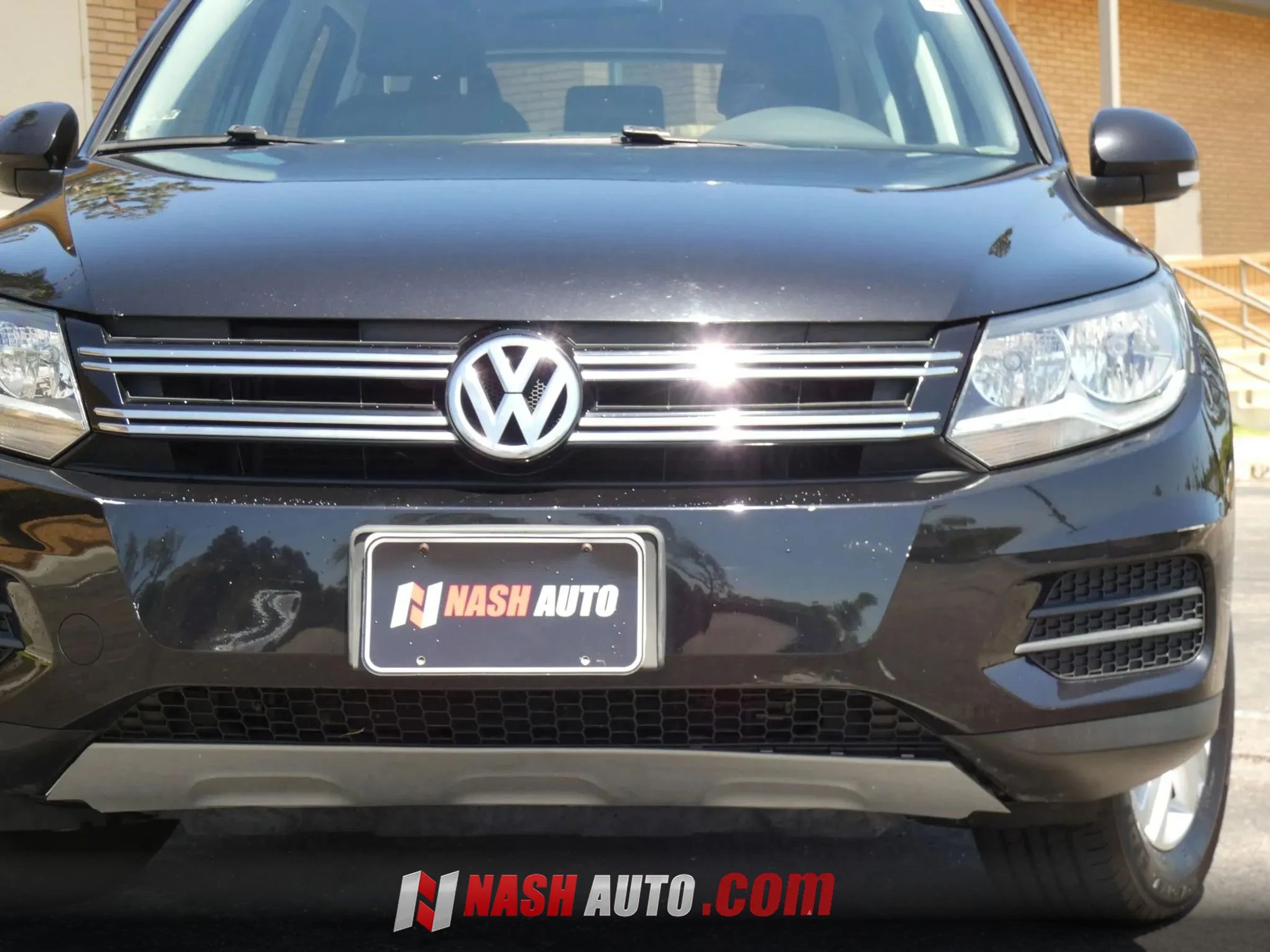 Used 2017 Volkswagen Tiguan S AWD/4WD image 16