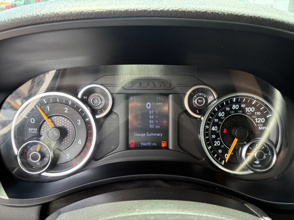 Used 2020 RAM 5500 Tradesman w/ Max Tow Package AWD/4WD image 17