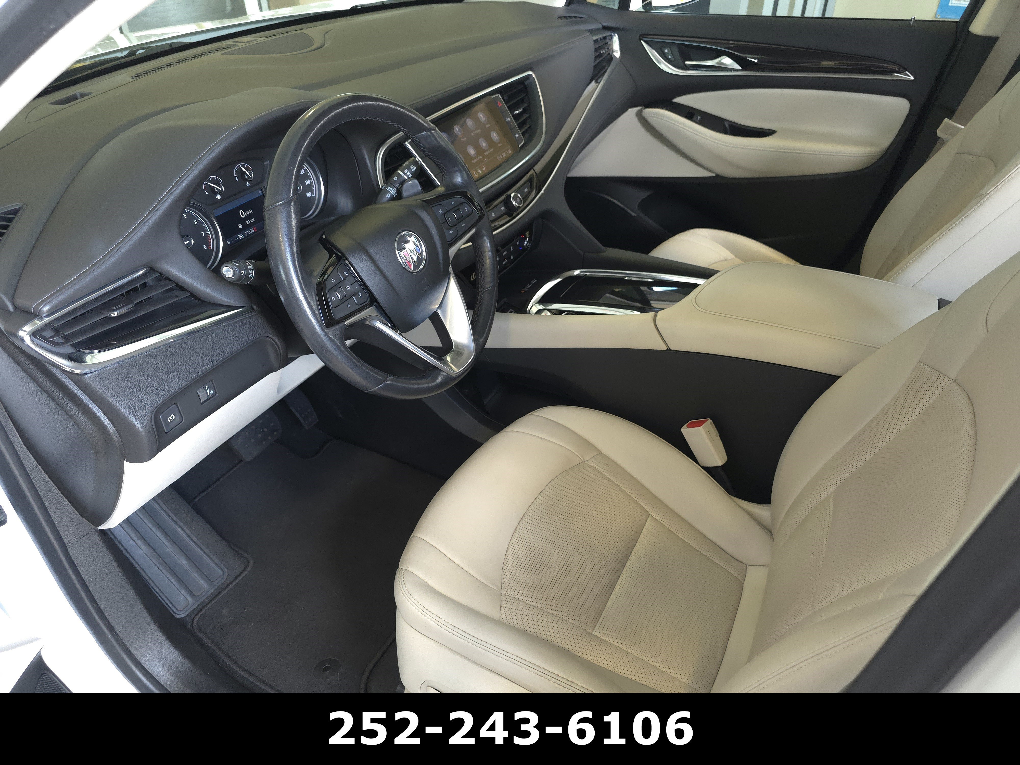 Used 2023 Buick Enclave Essence FWD image 10