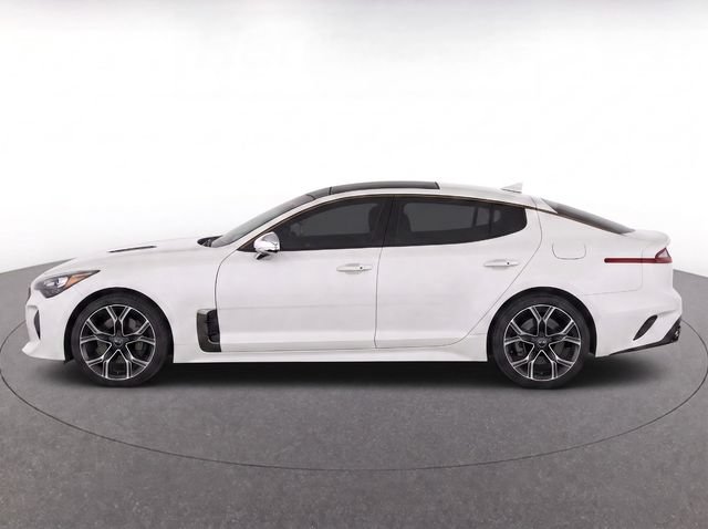Used 2021 Kia Stinger GT-Line w/ Sun & Sound Package RWD image 4