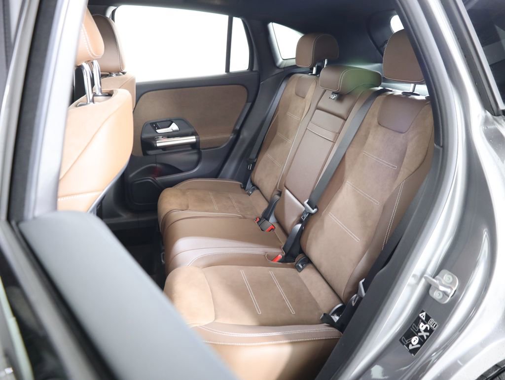 Used 2026 Mercedes-Benz GLA 250 4MATIC image 27