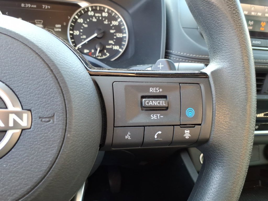 Certified 2023 Nissan Rogue SV FWD image 27