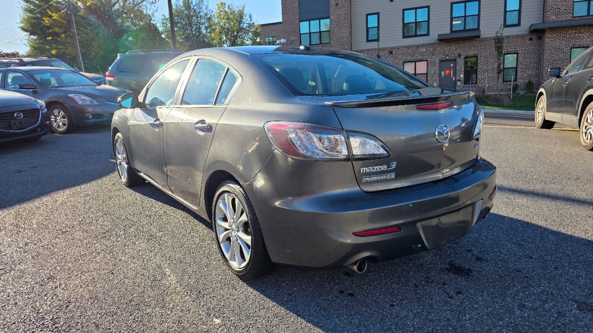 Used 2011 MAZDA MAZDA3 s Grand Touring w/ Tech Pkg FWD image 5