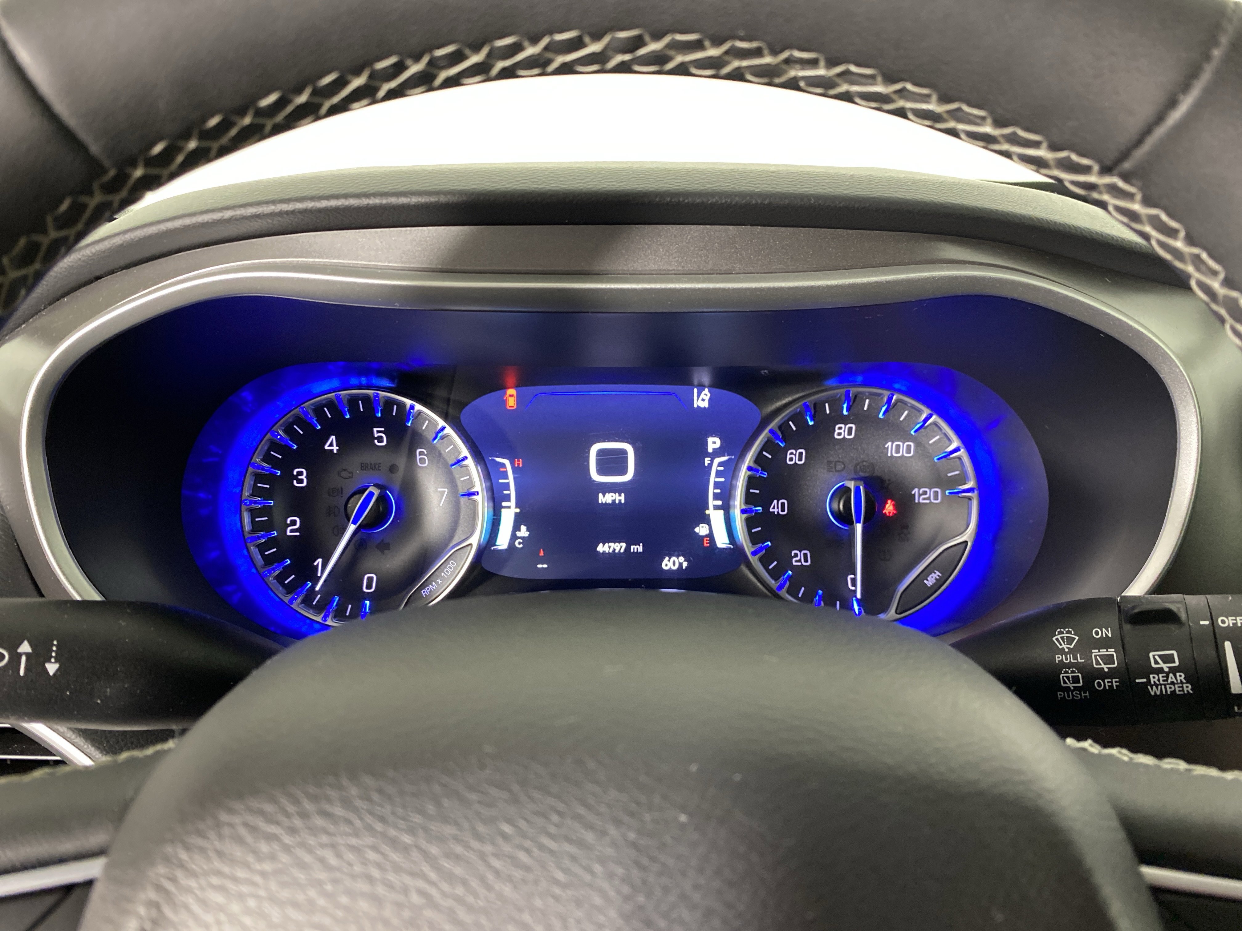 Used 2024 Chrysler Pacifica Touring-L image 21