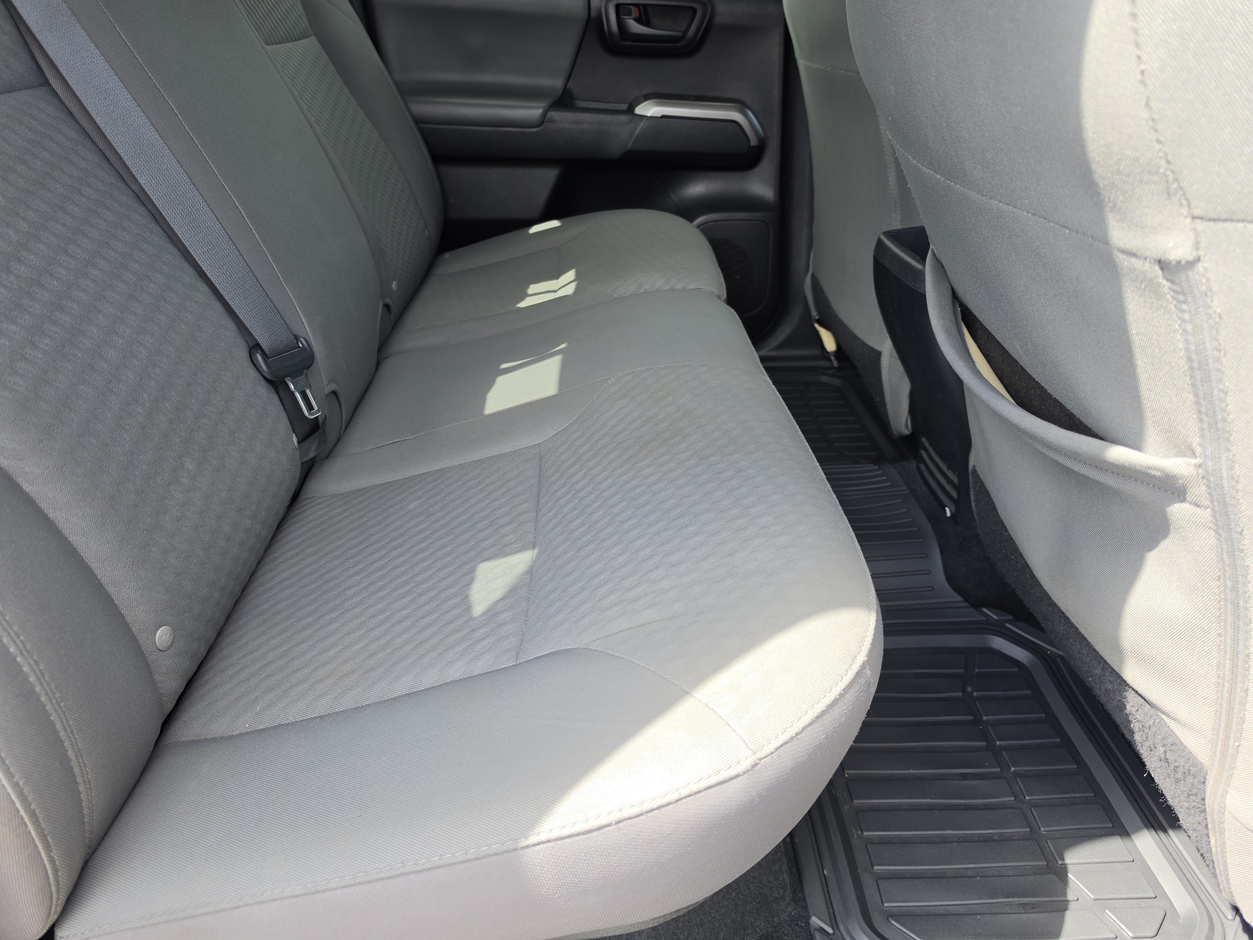 Certified 2020 Toyota Tacoma SR5 AWD/4WD image 11