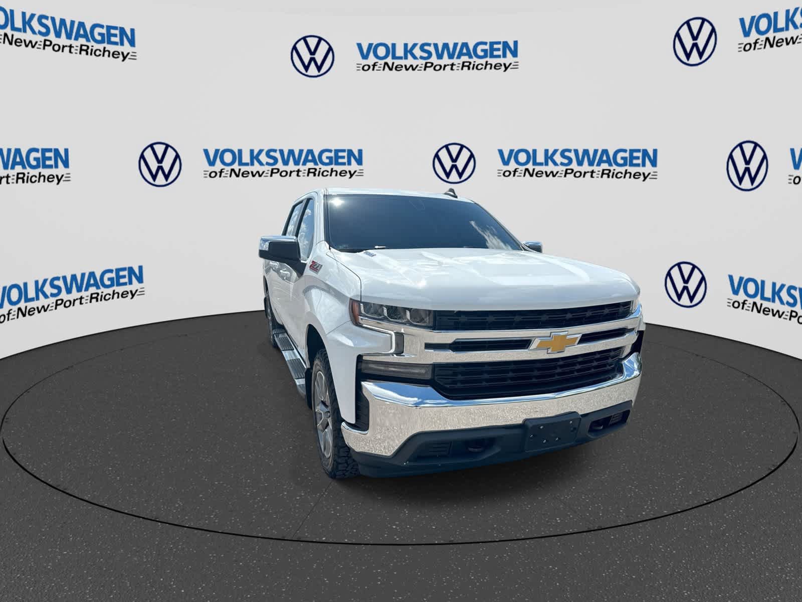 Used 2021 Chevrolet Silverado 1500 LT w/ True North Edition Plus AWD/4WD image 16