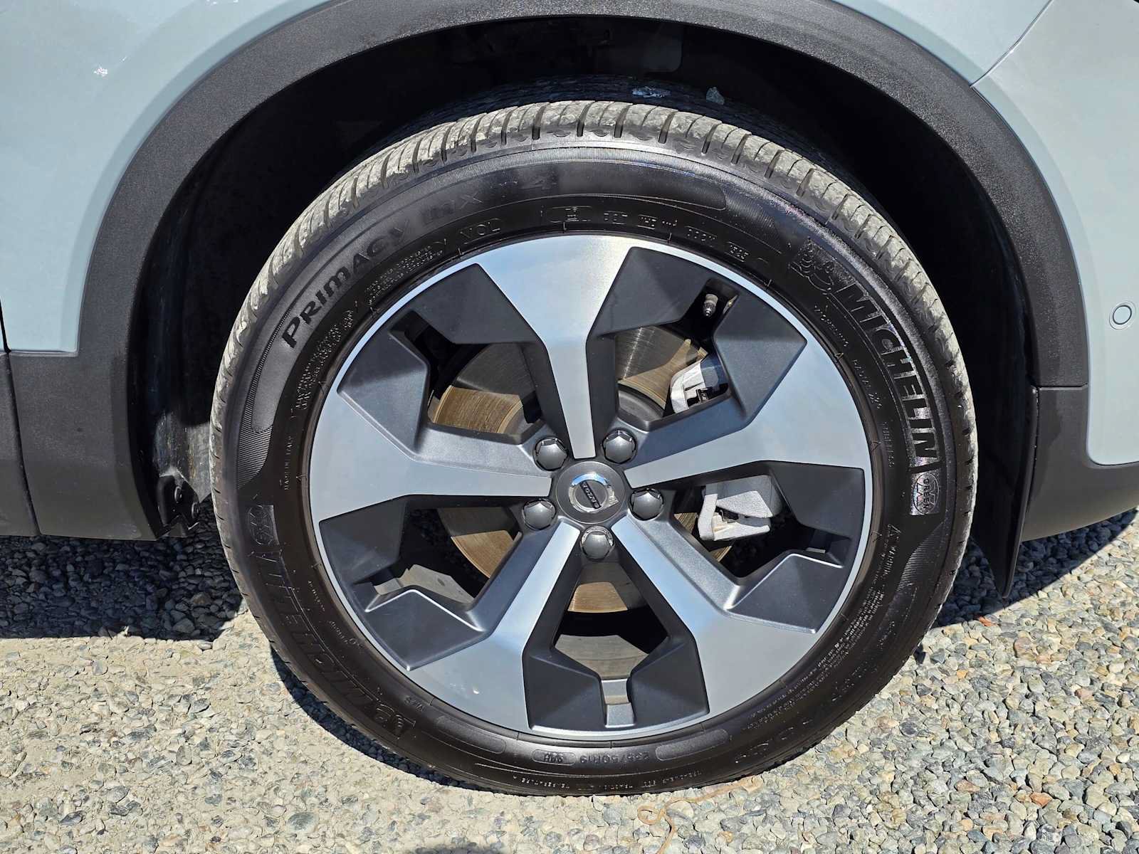 Used 2026 Volvo XC40 B5 Plus w/ Protection Package Premier AWD/4WD image 9