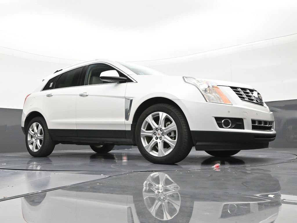 Used 2015 Cadillac SRX Performance w/ Driver Awareness Package AWD/4WD image 27