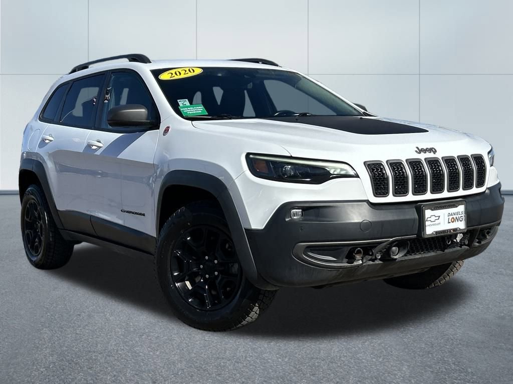 Used 2020 Jeep Cherokee Trailhawk w/ Technology Group image 34