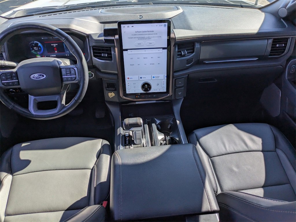 Used 2023 Ford F150 Lightning Lariat image 13