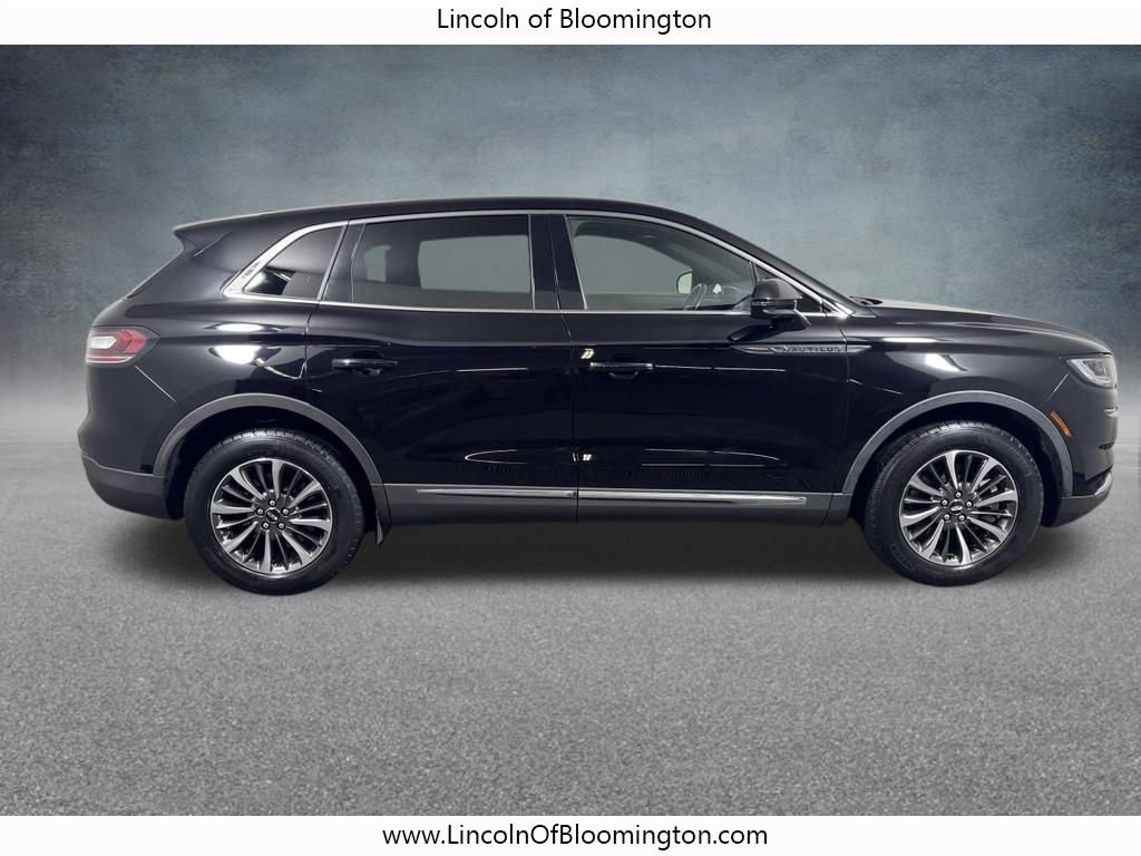 Certified 2023 Lincoln Nautilus Reserve AWD/4WD image 8